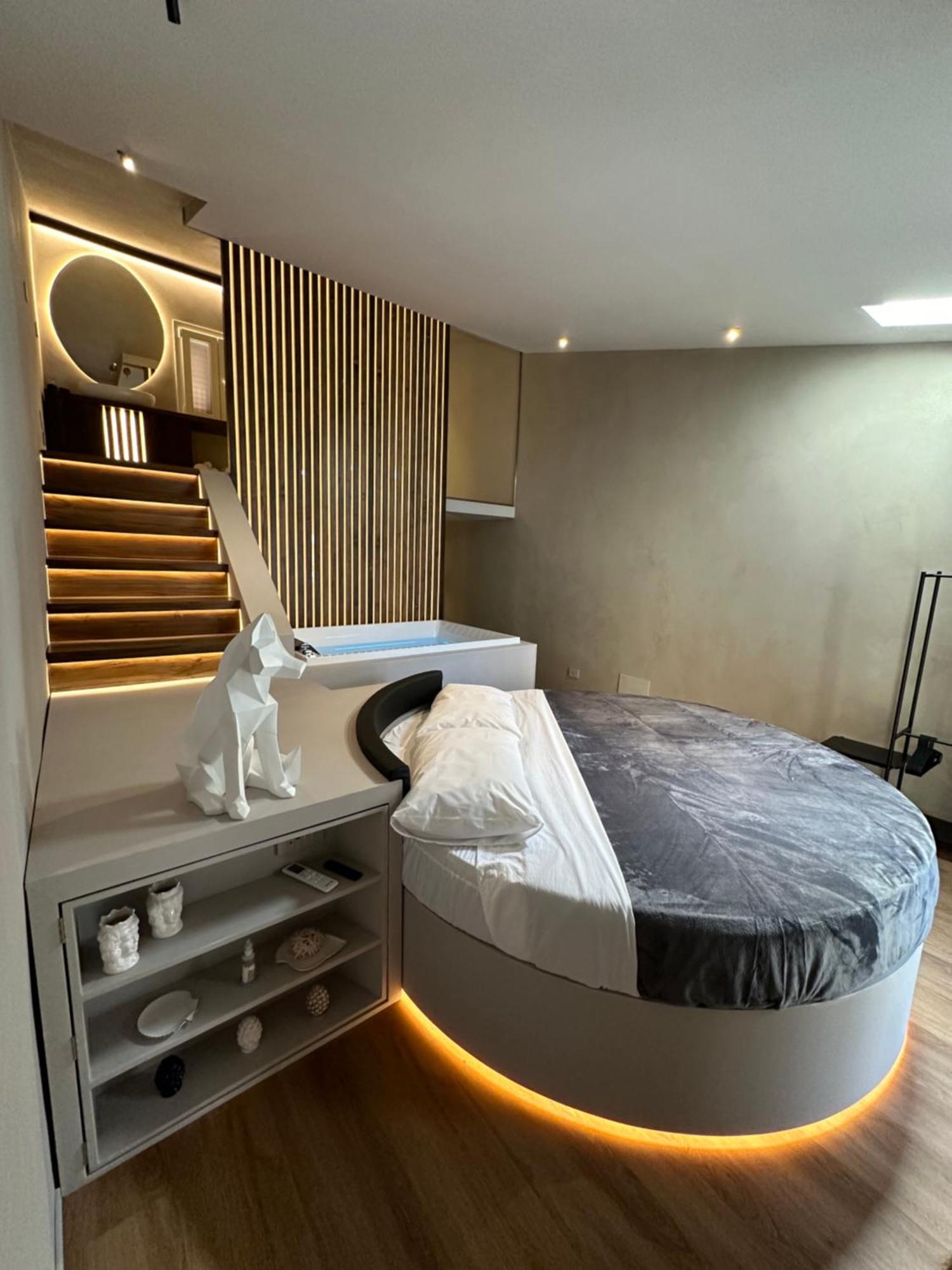 Renard Suite تْشيفالو المظهر الخارجي الصورة