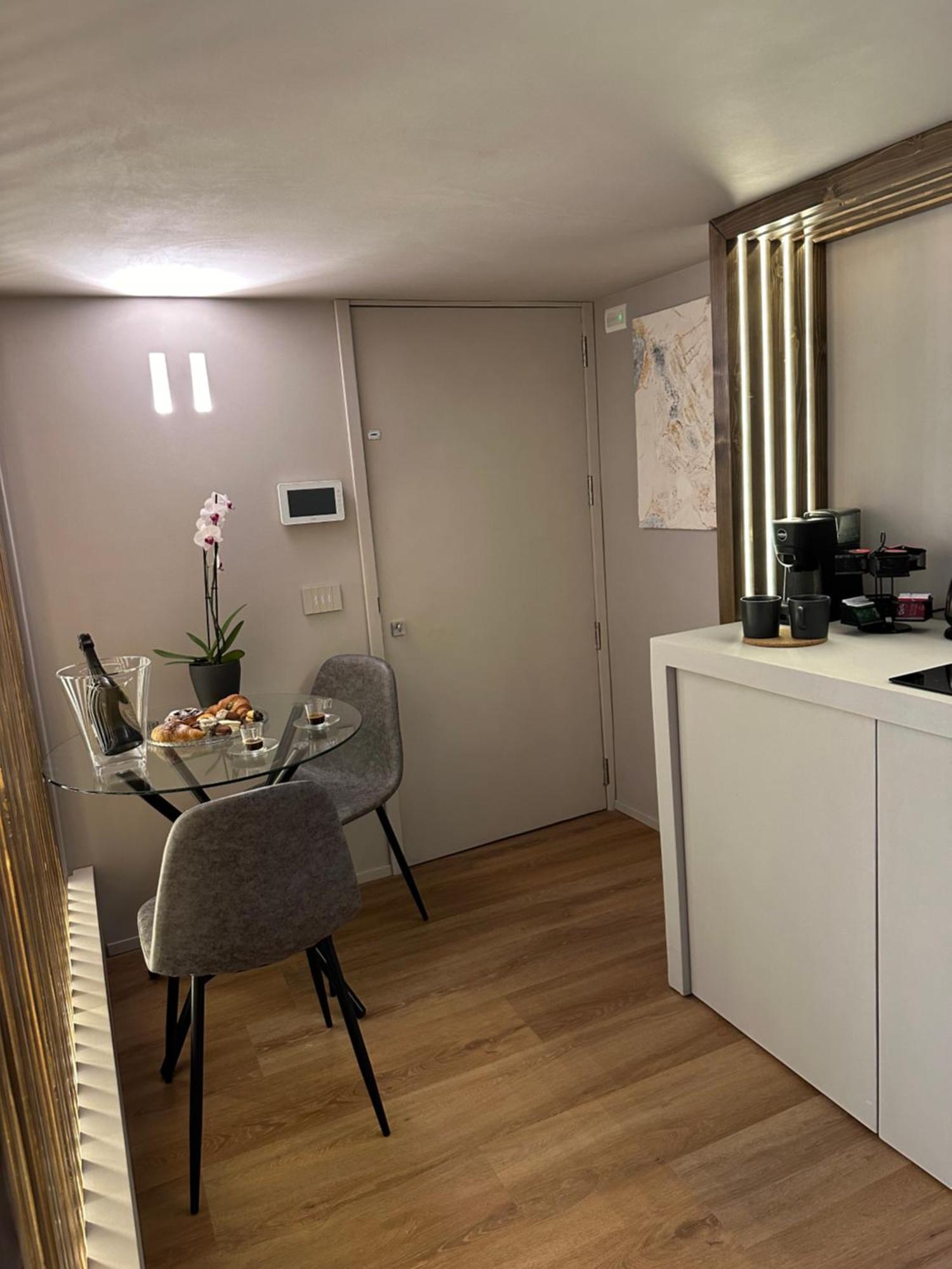 Renard Suite تْشيفالو المظهر الخارجي الصورة