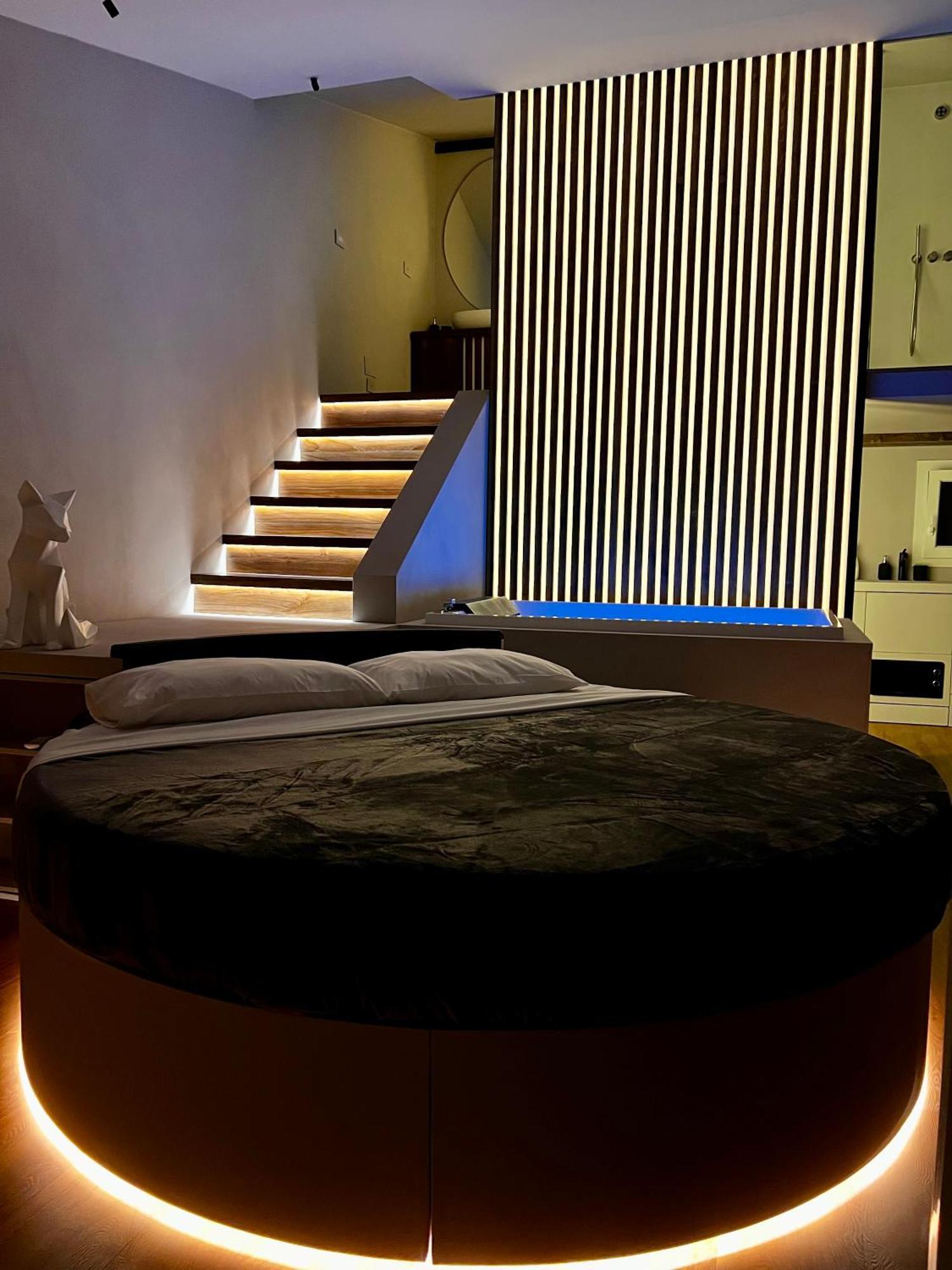Renard Suite تْشيفالو المظهر الخارجي الصورة