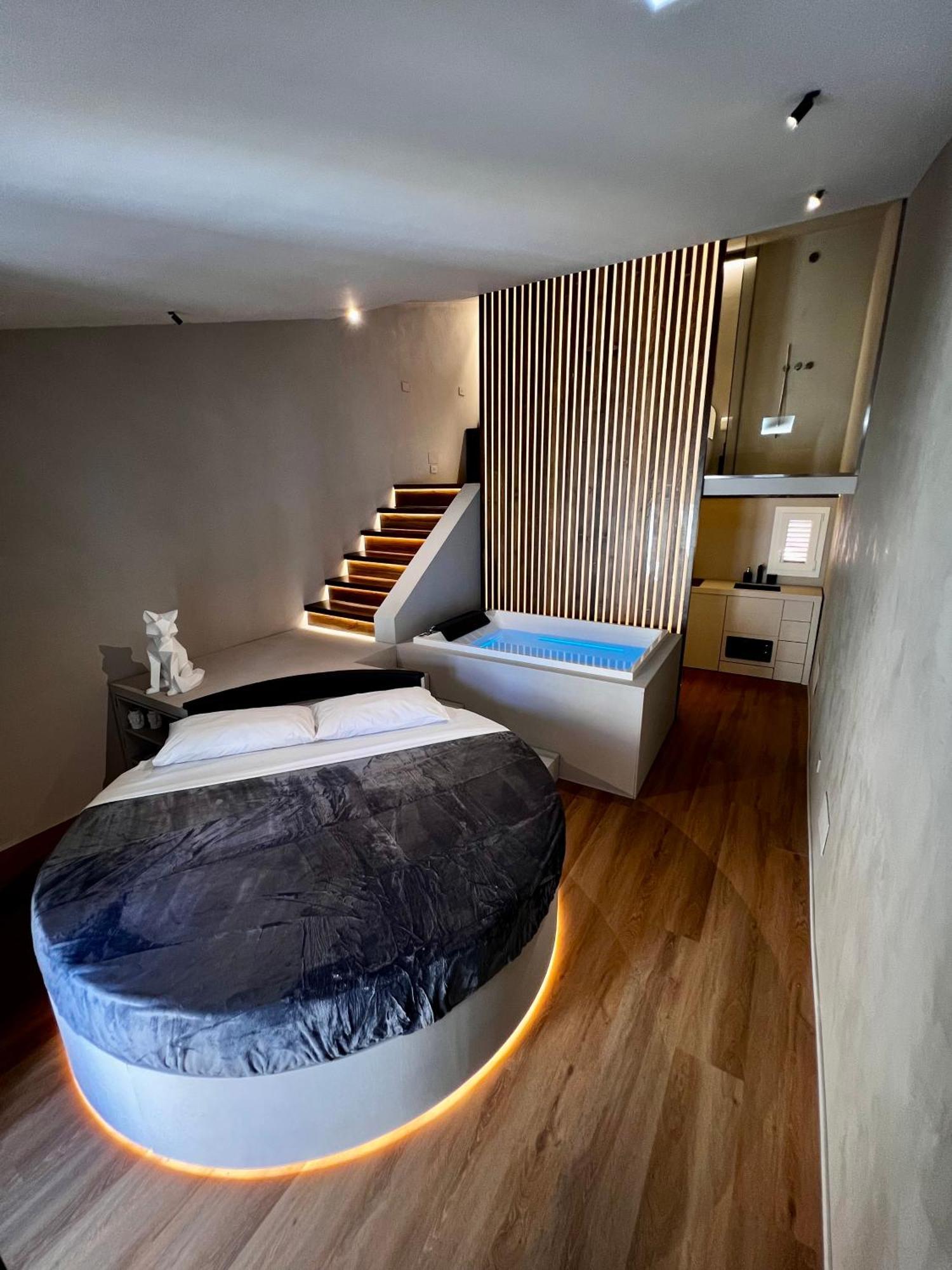 Renard Suite تْشيفالو المظهر الخارجي الصورة